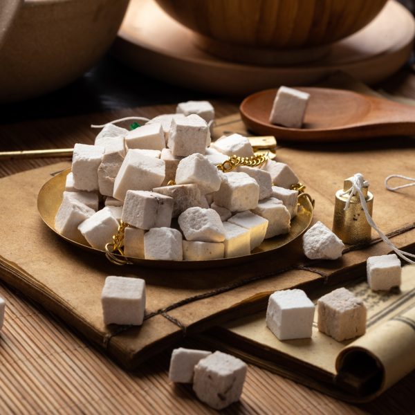 Fu Ling (Wolfiporia extensa)